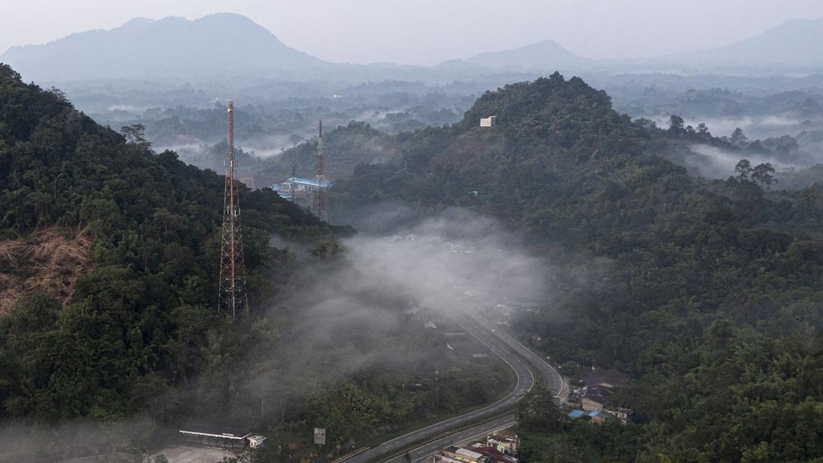 FOTO: Meniti Jalur Darat Indonesia ke Brunei Darussalam